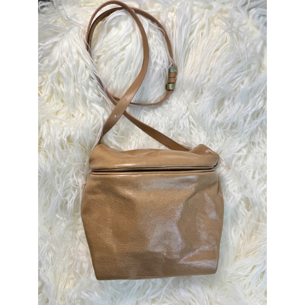 HOBO Tan Leather Small Slouchy Boho Crossbody Frame Bag Adjustable Strap
